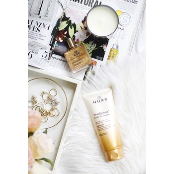 Prodigieux Shower Oil - Ošetrujúci sprchový olej